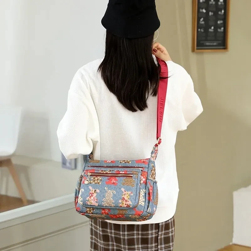 Korean sports travel shoulder bag